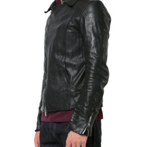 Men-Black-Horse-5.jpg